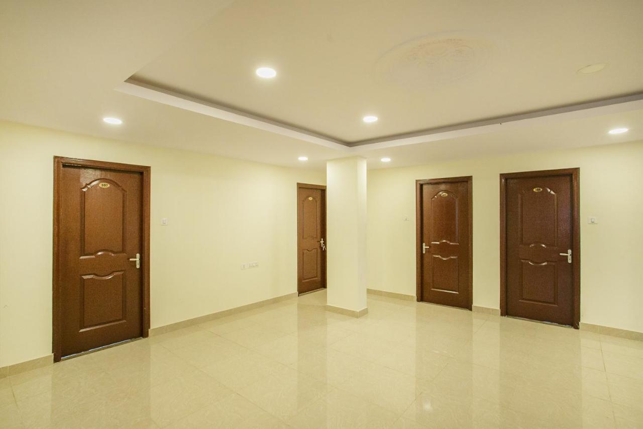 Oyo Flagship 77727 Hotel Blue Bell Bangalore Exterior photo